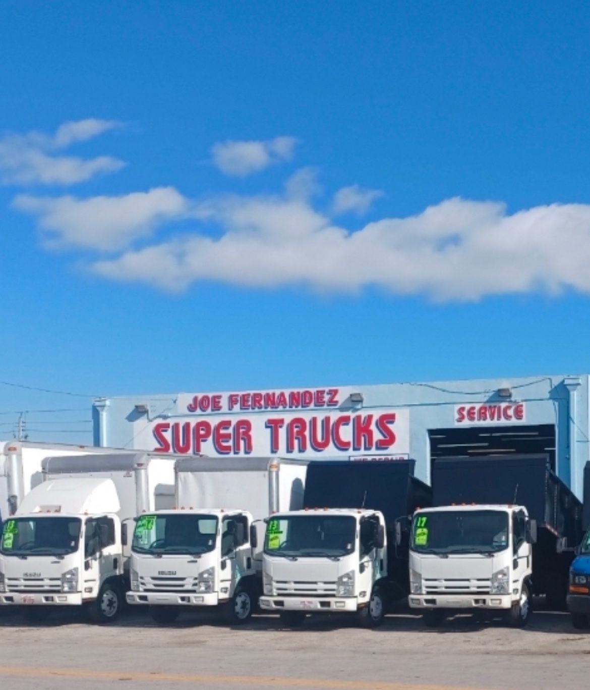 ISUZU NPR BOX TRUCK LIFTGATE CAJA CAJÓN