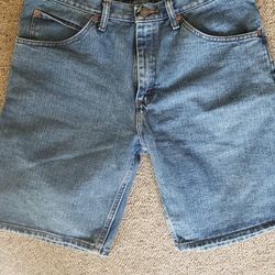 Mens Size 34 LEE jean Shorts
