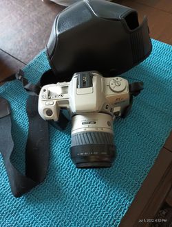 35 Mm Minolta  Camera