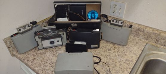 Polaroid Automatic Land Cameras Lot of 6 Plus Accessories