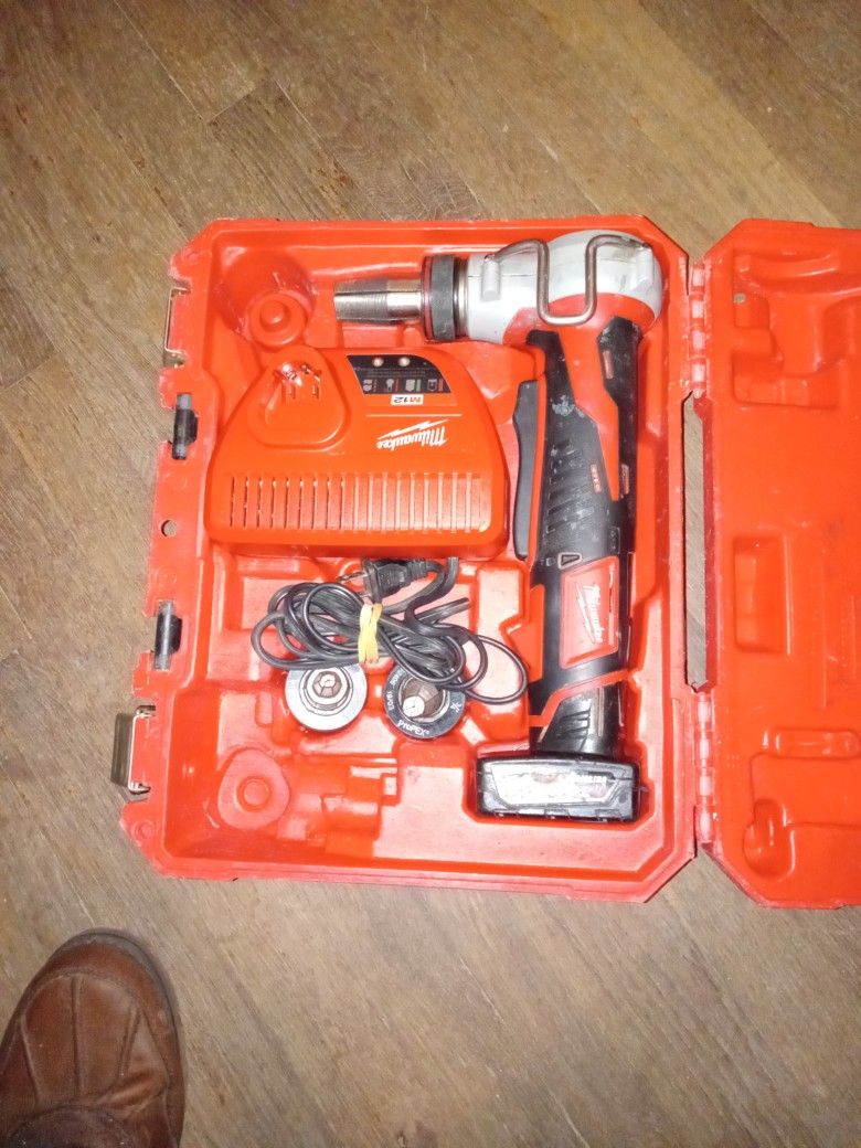 Milwaukee Propex Expansion Tool Kit Cordless 2432 20 M12 12 V.