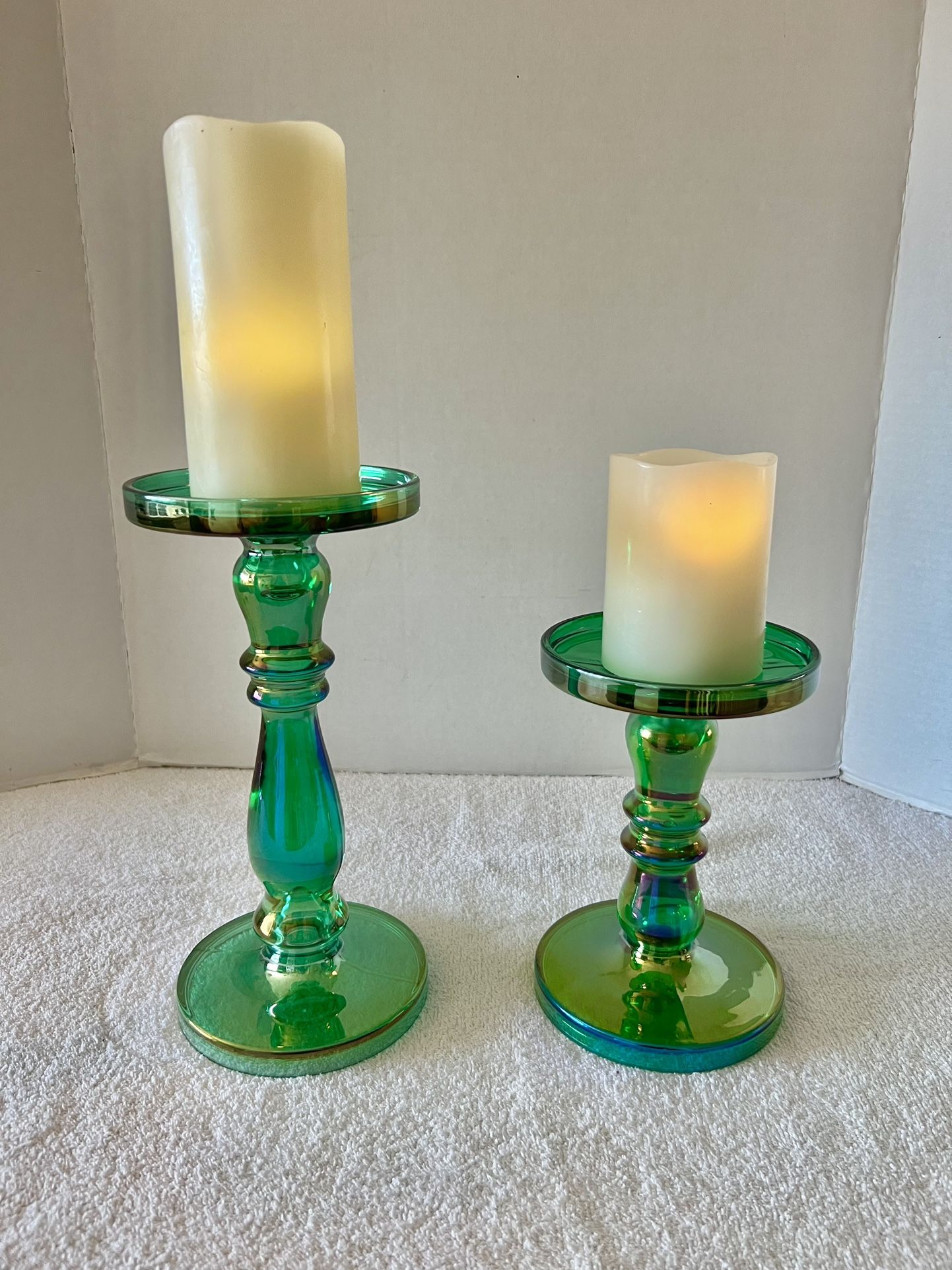 2 Lightscapes Green Iridescent Pedestal Pillar Candle Holders-Candles Not Included