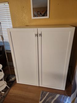 White wood cabinet