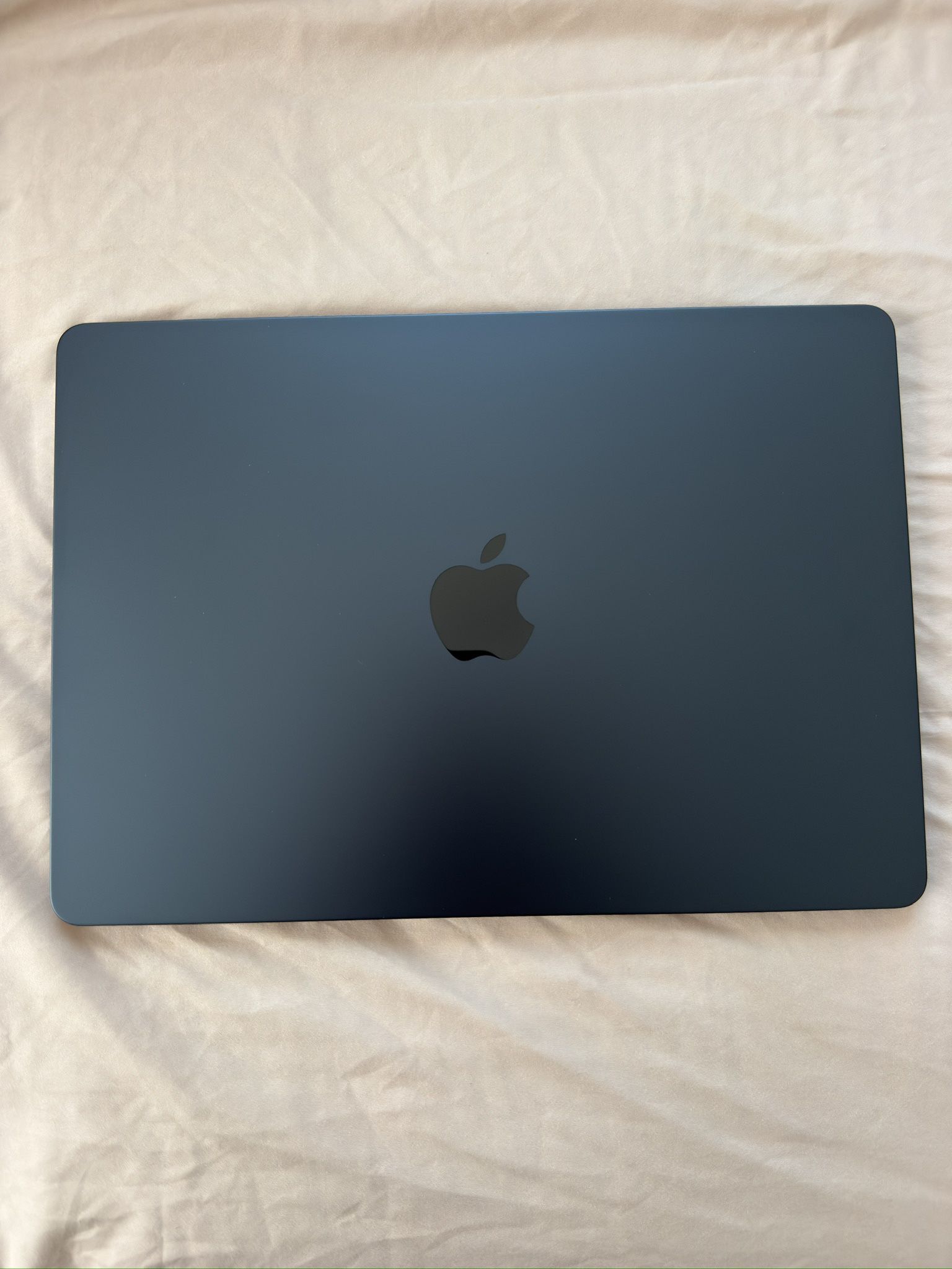 Apple MacBook Air M3 (2024 Model)