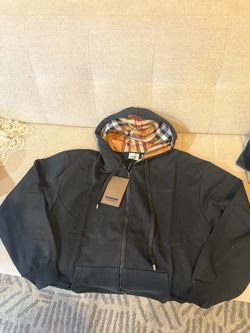 Burberry hoodie size XL new with tags
