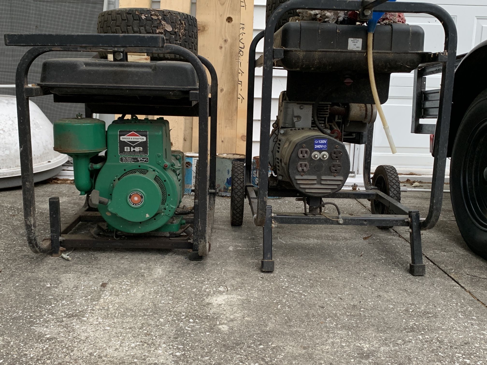 Coleman PowerMate 4000 Generator