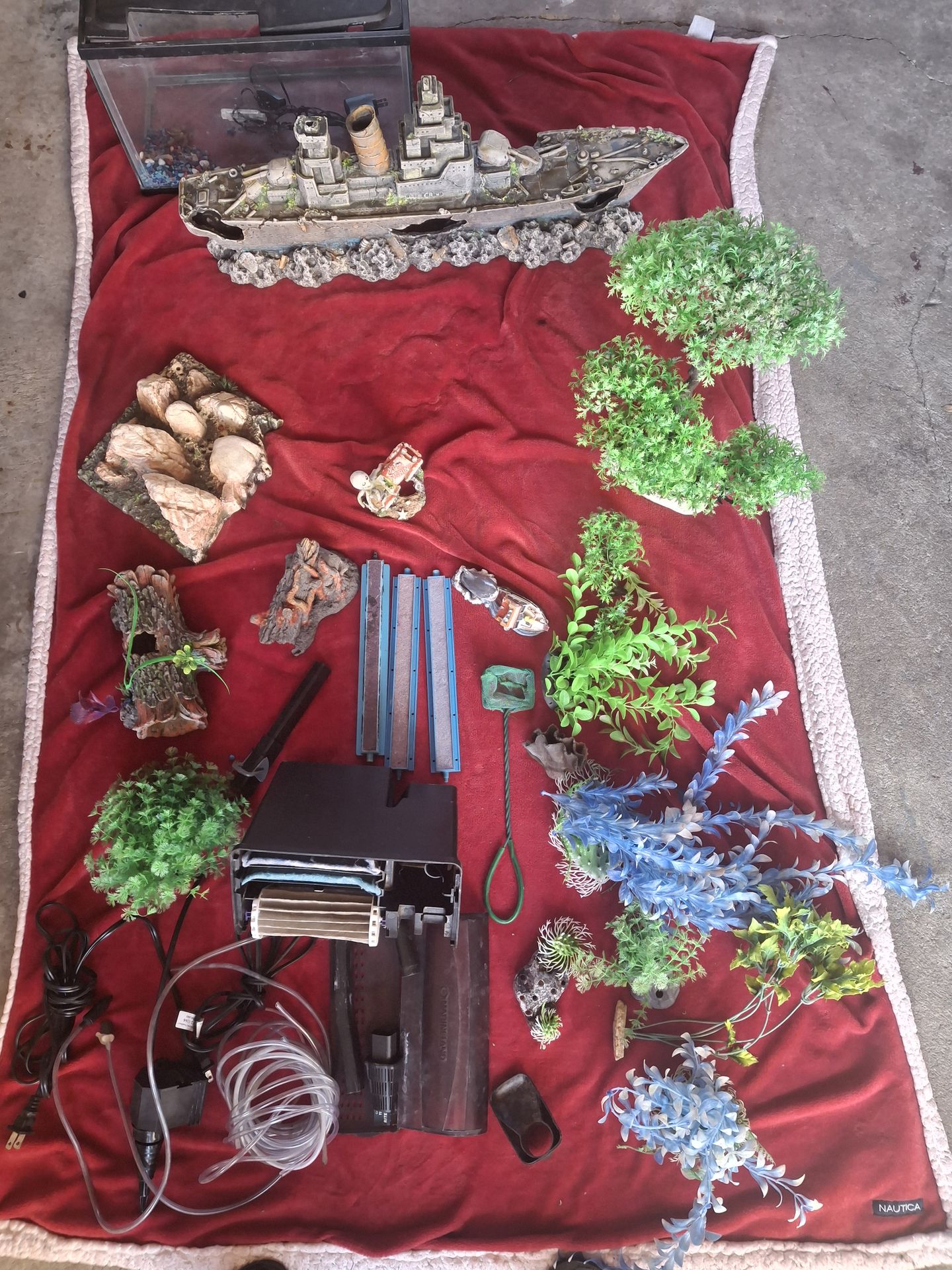 Fish tank excesories