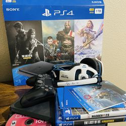 PS4 With Remote & Games 