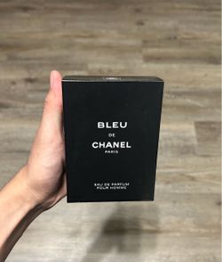 Bleu de Chanel Eau de Parfum Pour Homme