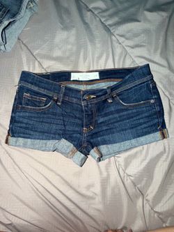 Abercrombie & Fitch Women's Blue and Navy Shorts size 26