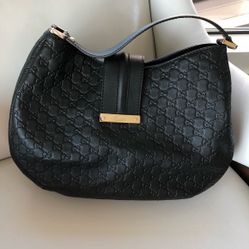 Gucci Guccissima Hobo Handbag (Black)