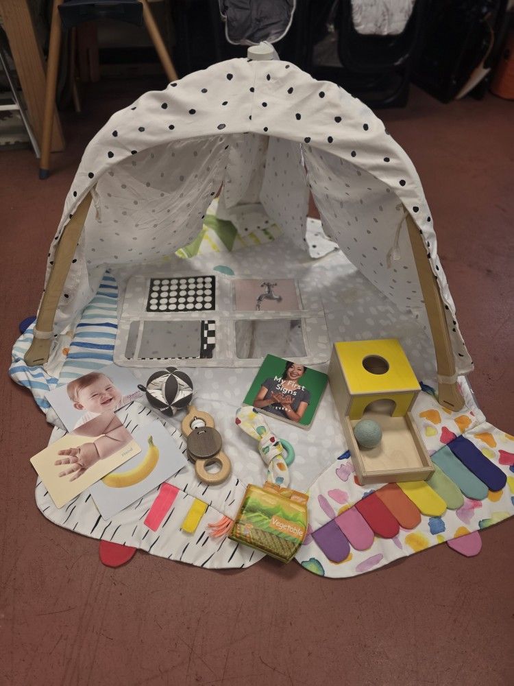 Lovevery Playmat W Accessories