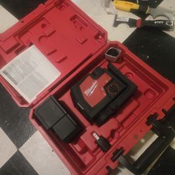 100 ft. Cross Line and Plumb Points Rechargeable Laser Level with REDLITHIUM Lithium-Ion USB Battery and Charger