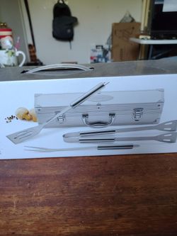 Barbecue tools in case