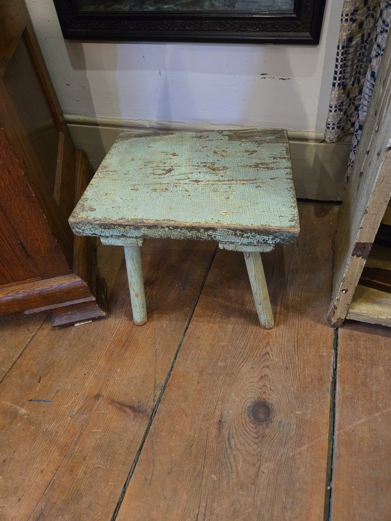 Antique Primitive Green Chippy Painted Footstool