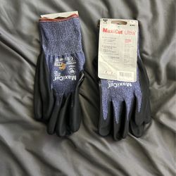 Gloves Maxicut Size Large 