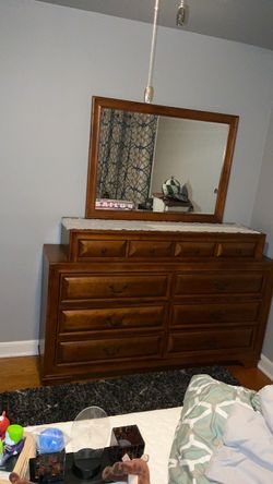 Dresser