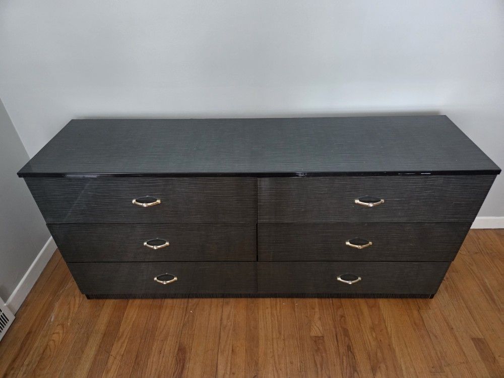 6 Drawer Dresser