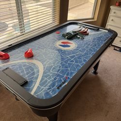 Sportcraft Turbo Air Hockey Table