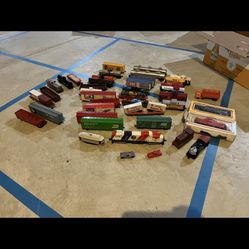 HO Train Lot 