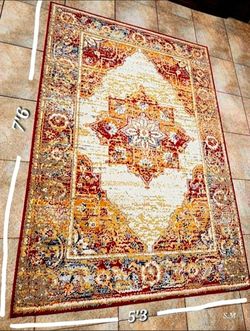 Area Rug 7'6x5'3