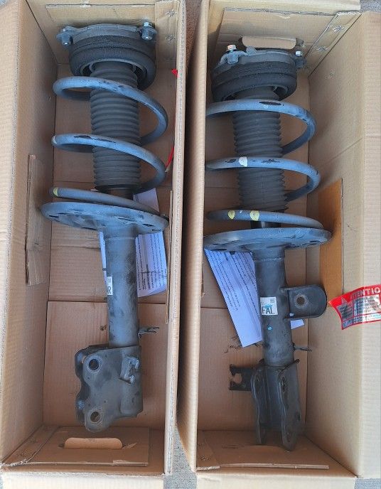 Complete Front Struts Assemblies 2015 Nissan Quest