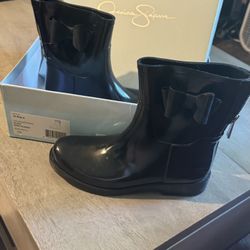 Black Shiny Rubber