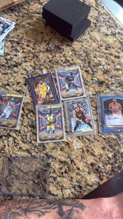 BASKETBALL CARDS FOR SALS