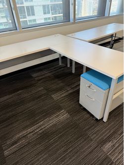 L shape desks