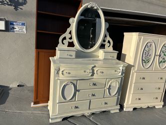 Princess White DRESSER