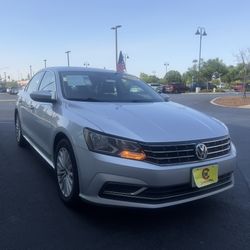 2017 Volkswagen Passat