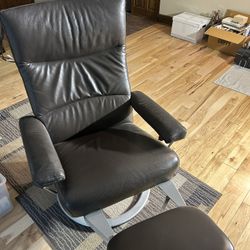 Lafer Ekonores Leather Recliner Chair 