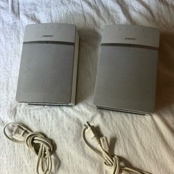 Pair Of Bose Soundtouch 10 Bluetooth Speakers