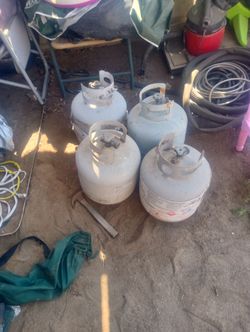 Se venden 4 x 50