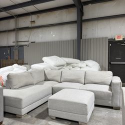 Drayden Sectional with Ottoman