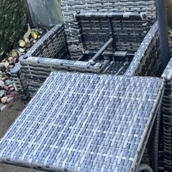 Wicker patio furniture set