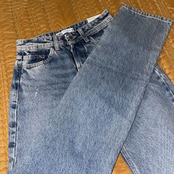 Zara Jeans