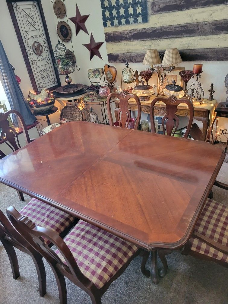 Wood dining room table 6 chairs