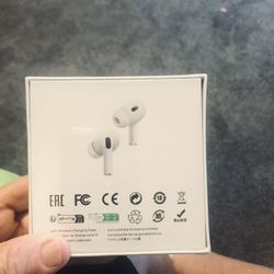 Earbuds 