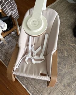 Baby recliner seat