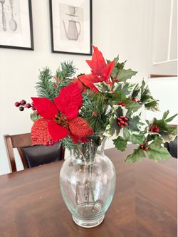 NEW Nearly Natural Christmas Poinsettia Faux Floral Arrangement in Vase - $20