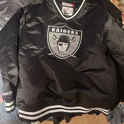 raiders windbreaker