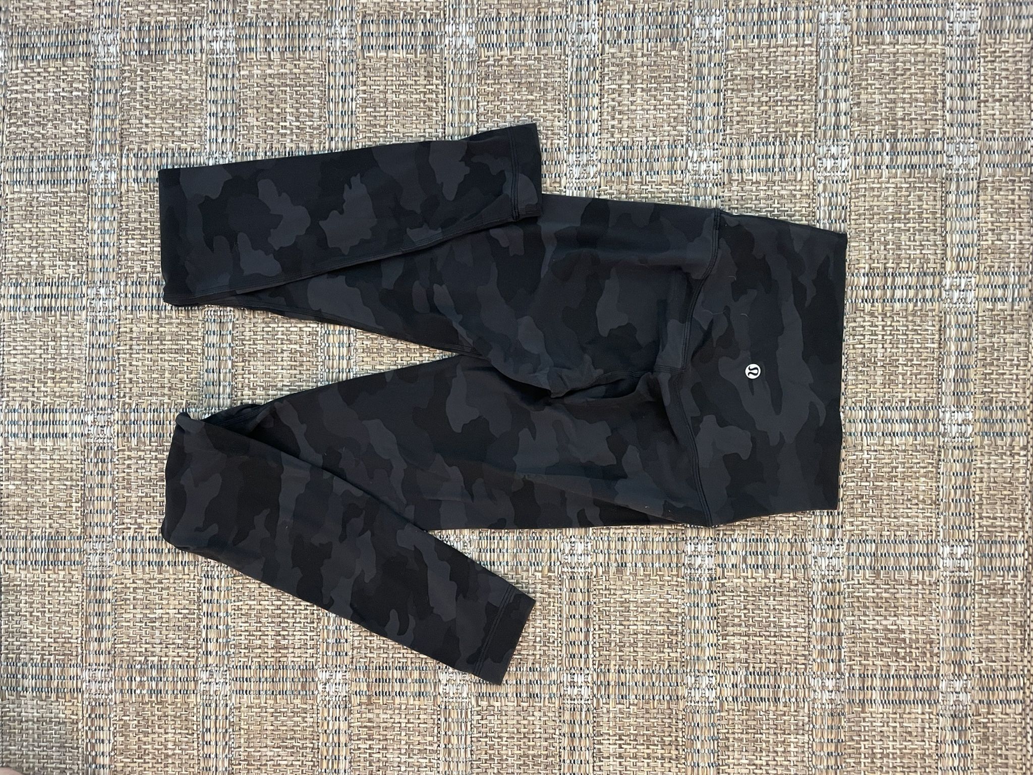 Lululemon Align Black Camo Size 2