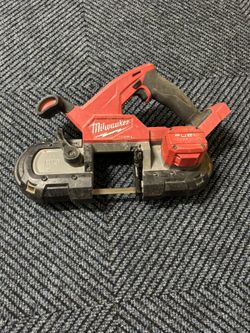 Milwaukee Band Saw With Battery 