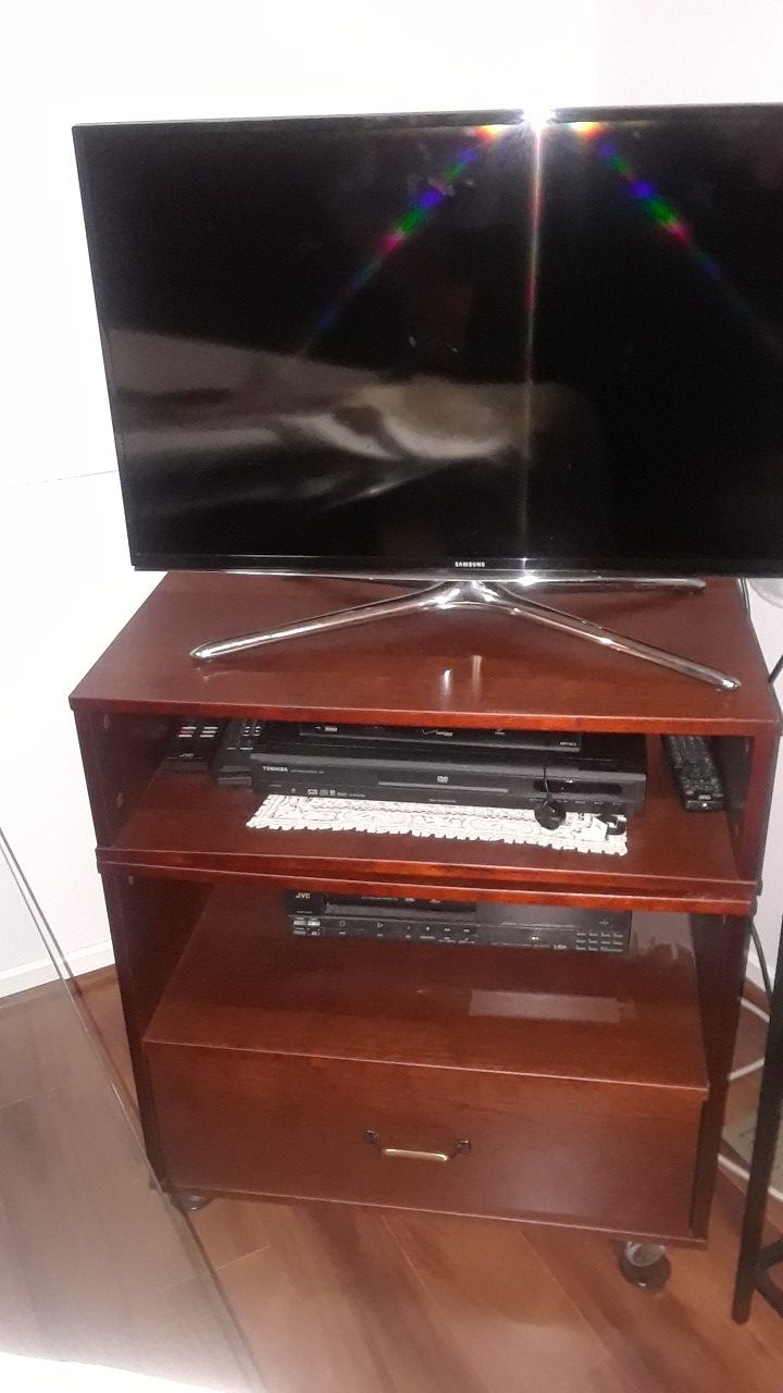 TV Stand Swivel Top