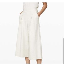 Lululemon Can You Feel The Pleat Crop