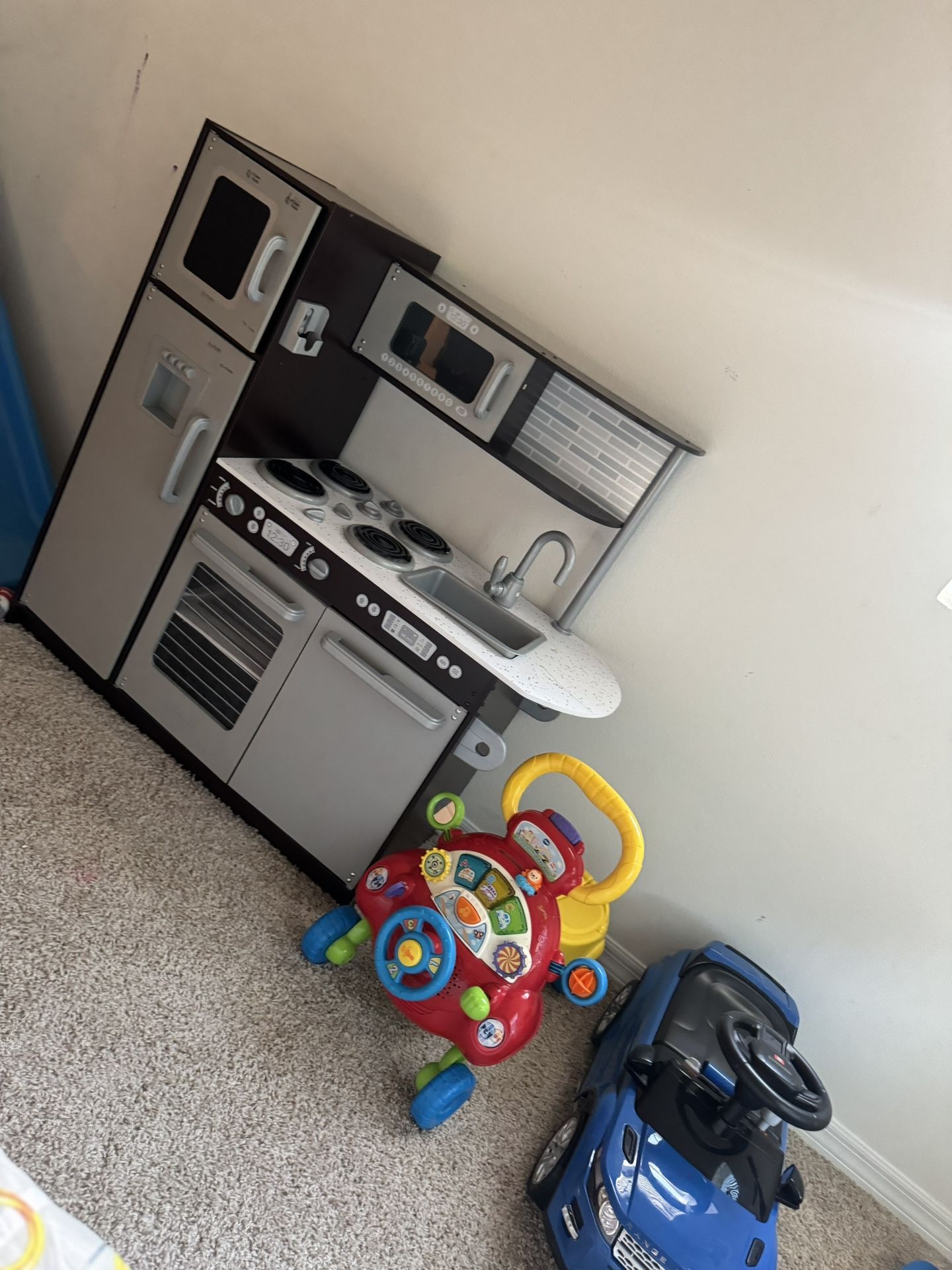 Kids Kitchen