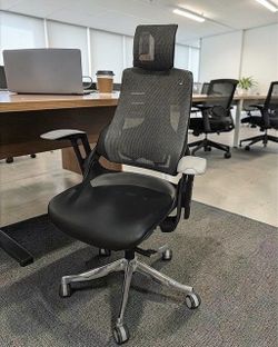 Mazzini High Back Ergonomic Chair
