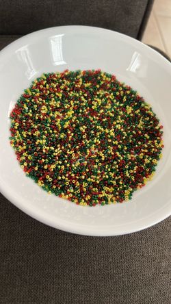 Lots Of Good Quality Seed Beads