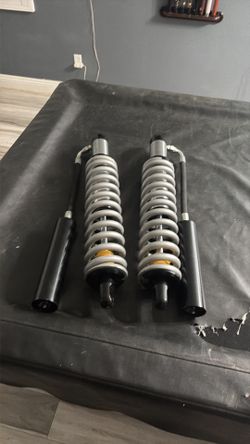 FOA 2.5x10 long travel shocks